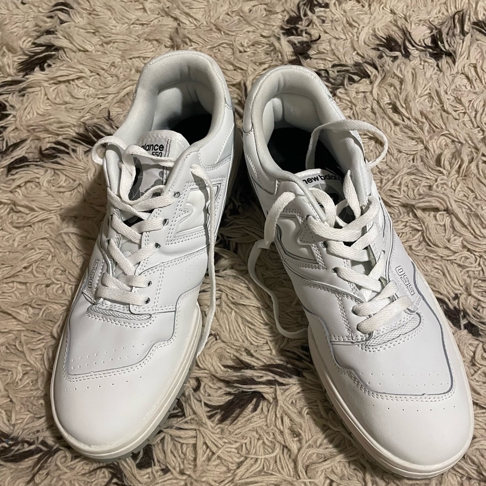 New Balance 550 shoes